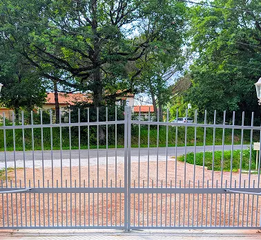 portail barreaude motorise e2d metallerie